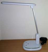 Настольная лампа HL 5660 White